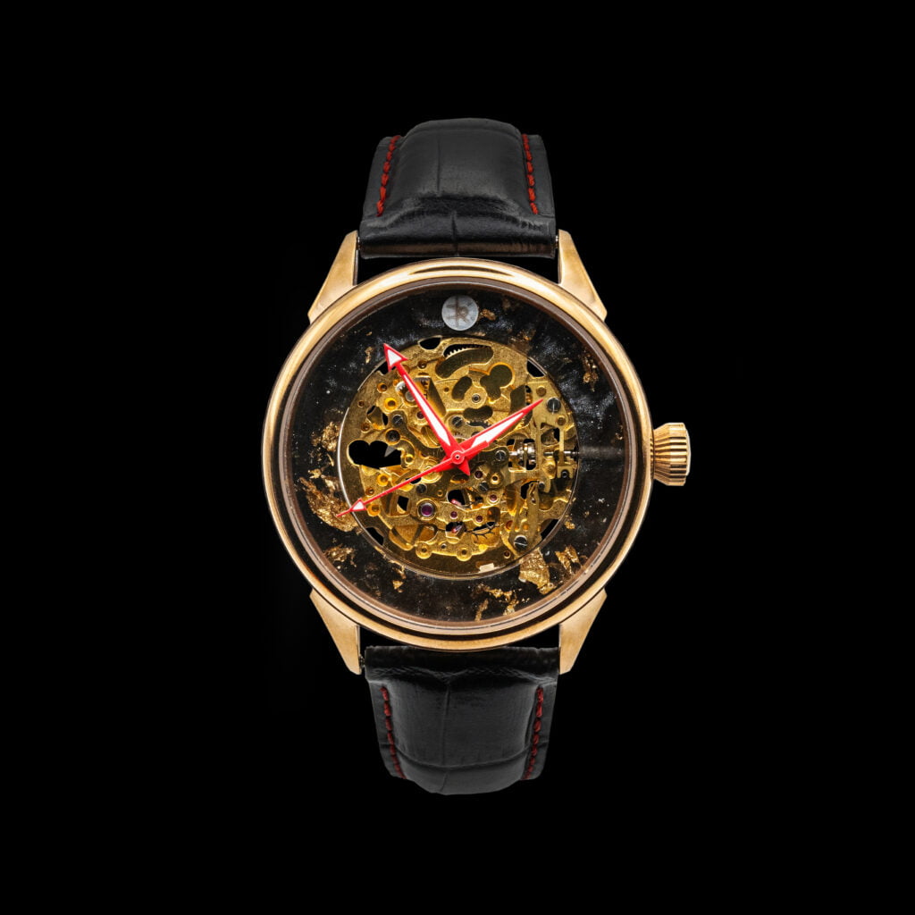 Hodniky z pryskyřice a zlatých plátků